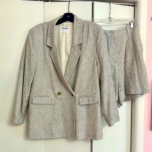 Women’s Old Navy Short Suit Set